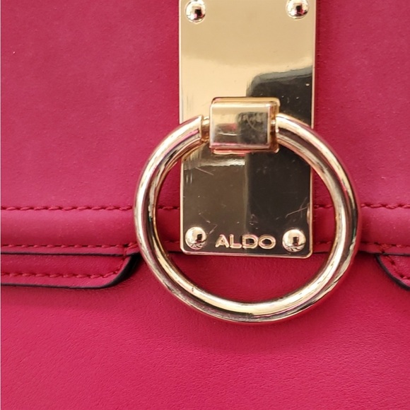 ALDO fushia/magenta handbag - Picture 3 of 10
